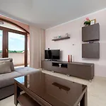 Penthouse Aurora * Manjadvorci