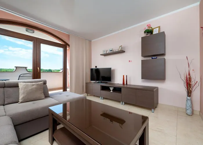 Penthouse Aurora * Manjadvorci